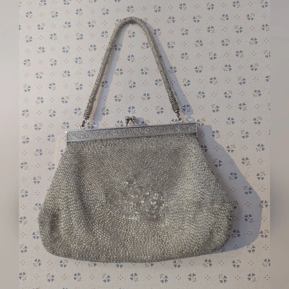 🩶 Vintage Silver Beaded Bling Snap Purse Comb Case Satin Pockets